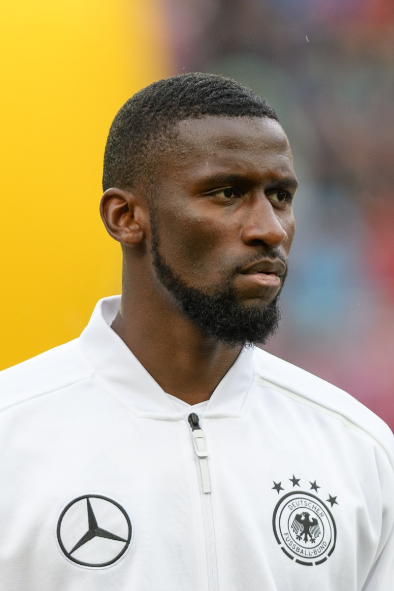 Antonio Rüdiger spielt in der Abwehr