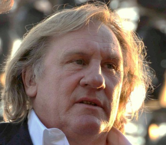 rundes Gesicht von Gérard Depardieu